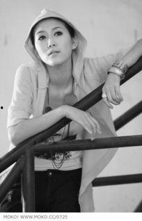 紫曰在线观看,在线观看，揭秘神秘紫色的奇幻世界